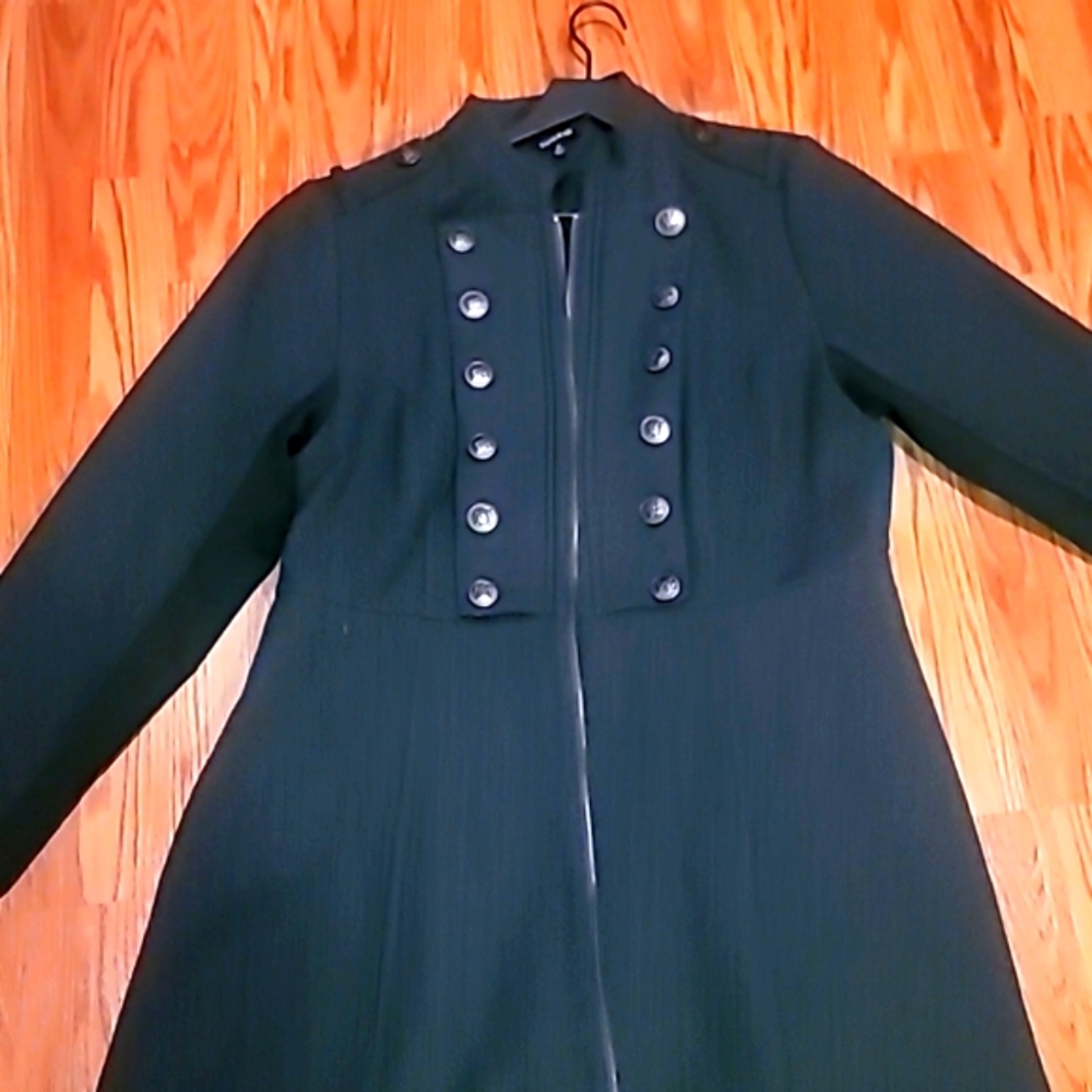 Women size 2X grey Torrid military style p coat. Great condition!!!